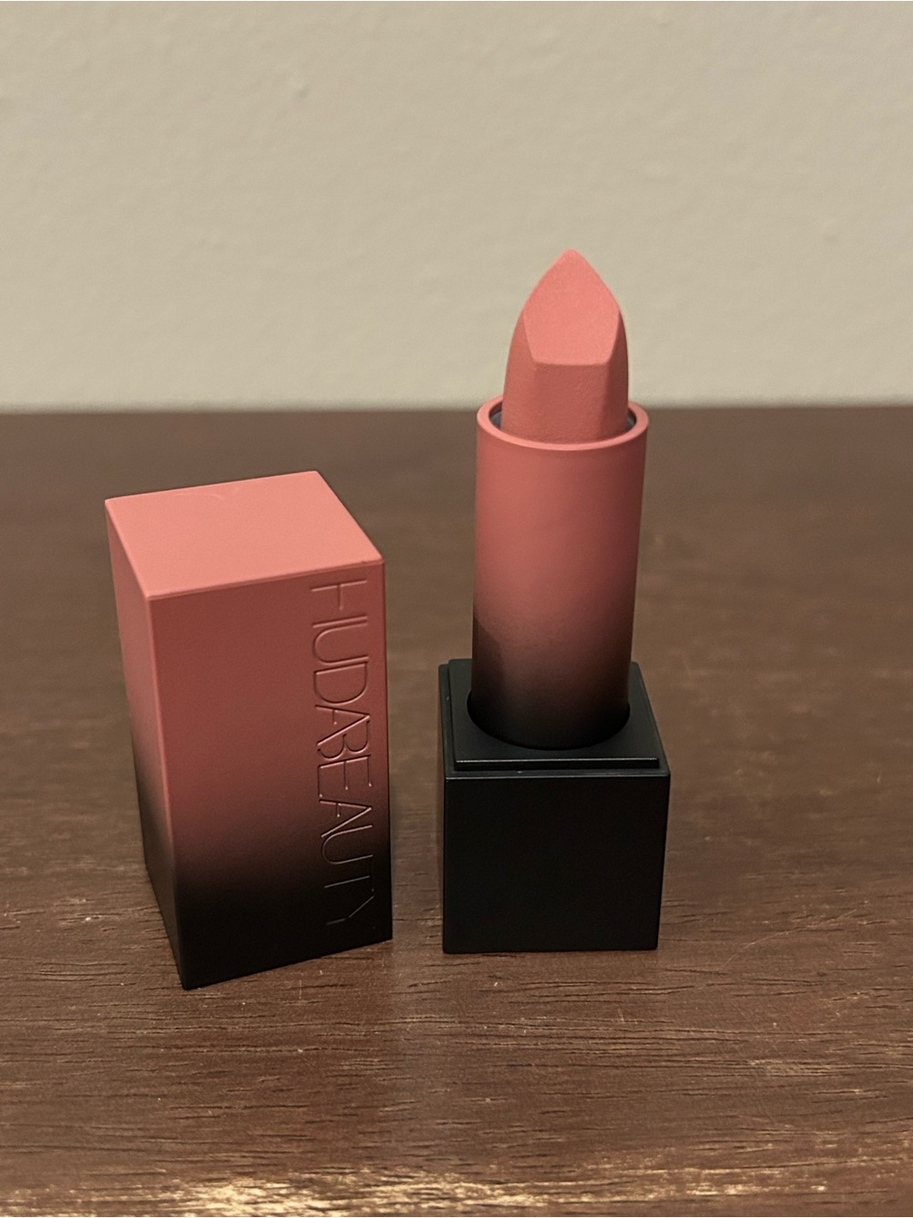 HUDA BEAUTY Power Bullet Matte Lipstick - Girls Trip